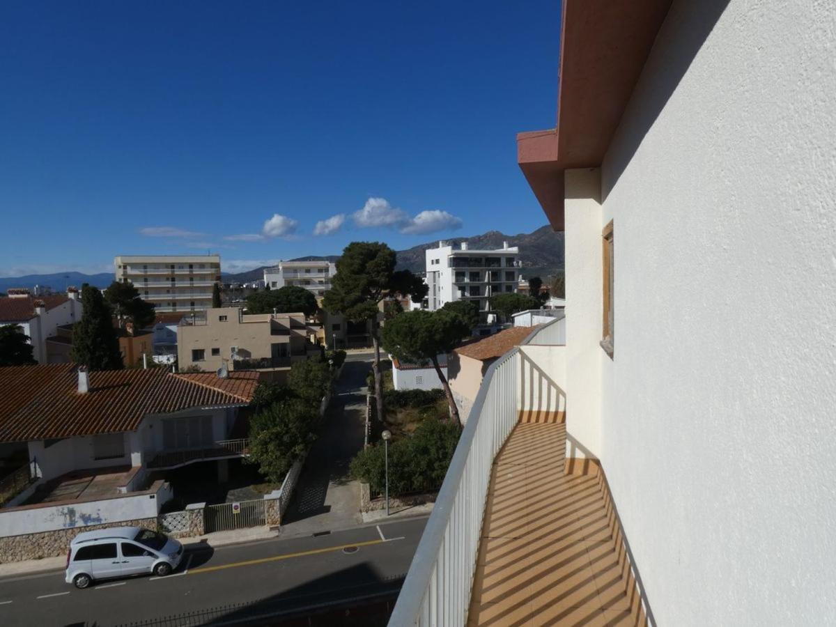 Atico Con Vista Mar. 50 M De La Playa - Casa Nova 13 Apartment Roses Exterior photo